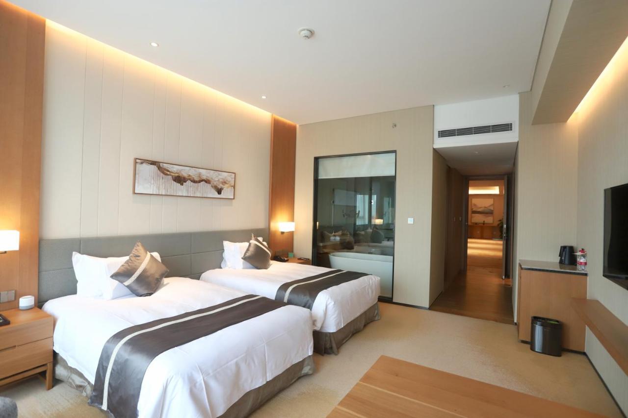 Yuyao Bright Hotel Экстерьер фото