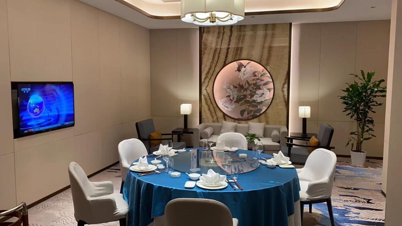 Yuyao Bright Hotel Экстерьер фото